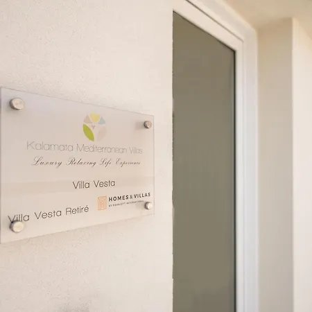 Villa Vesta Retire - Kalamata Mediterranean Villas Exterior foto